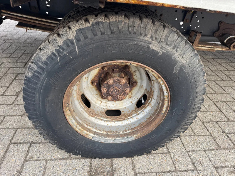 Mercedes-Benz **611D-FRENCH ORIGIN** - Lastbil med presenning: billede 4 Mercedes-Benz **611D-FRENCH ORIGIN** - Lastbil med presenning: billede 4