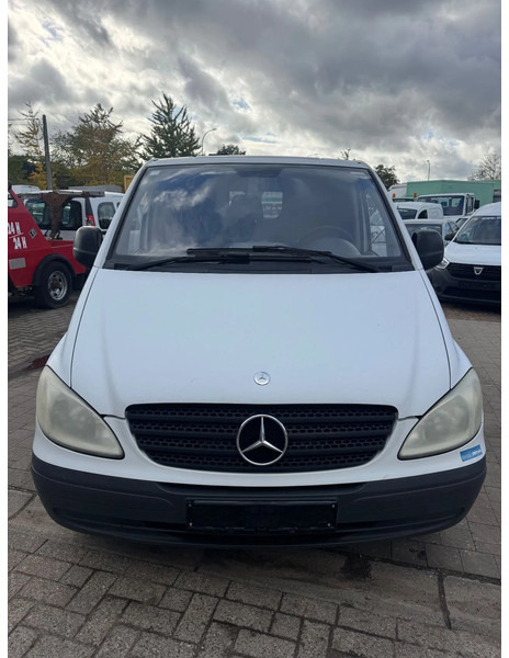 Mercedes-Benz Vito **109-EURO 4-AC** - Små varebil: billede 2 Mercedes-Benz Vito **109-EURO 4-AC** - Små varebil: billede 2
