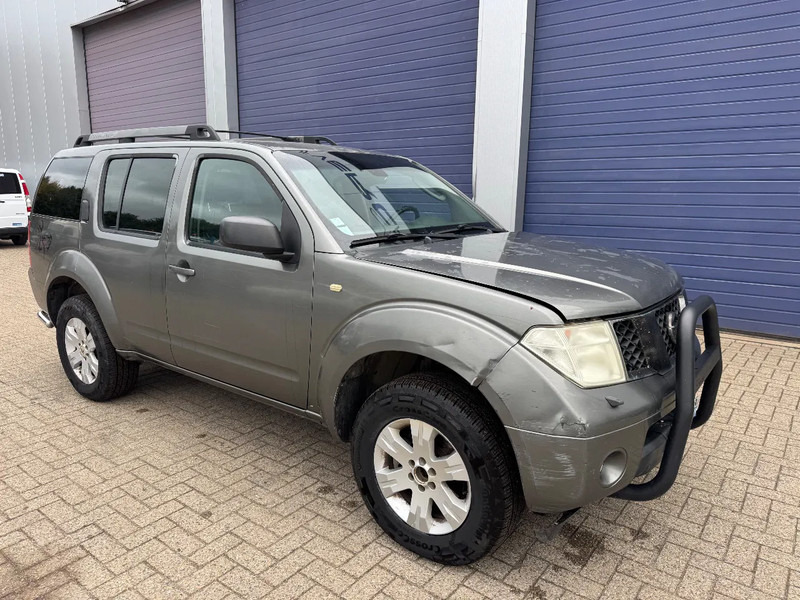 Nissan Pathfinder **AIRCO-EURO 3-7 SEATS** - Bil: billede 1 Nissan Pathfinder **AIRCO-EURO 3-7 SEATS** - Bil: billede 1