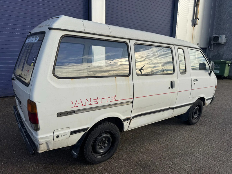 Nissan Vanette **DIESEL-FRANCH ORIGINE** - Små varebil: billede 4 Nissan Vanette **DIESEL-FRANCH ORIGINE** - Små varebil: billede 4