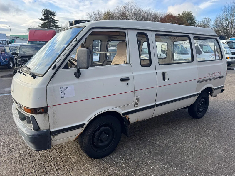 Nissan Vanette **DIESEL-FRANCH ORIGINE** - Små varebil: billede 1 Nissan Vanette **DIESEL-FRANCH ORIGINE** - Små varebil: billede 1