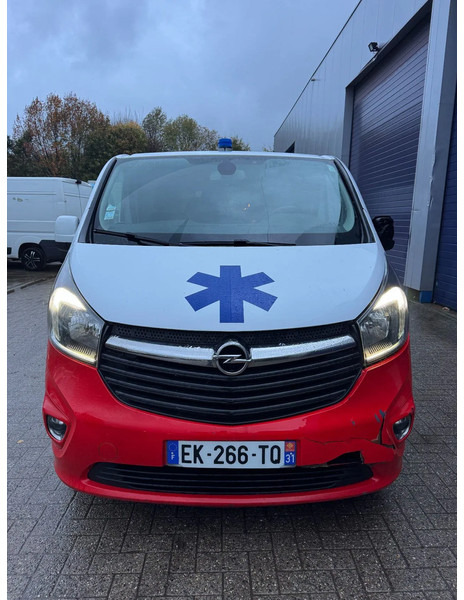 Opel Vivaro **AMBULANCE-RETTUNGSWAGEN** - Ambulance: billede 3 Opel Vivaro **AMBULANCE-RETTUNGSWAGEN** - Ambulance: billede 3