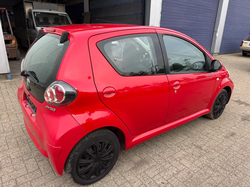 Toyota Aygo **5DOORS-BELGIAN CAR** - Hatchback: billede 4 Toyota Aygo **5DOORS-BELGIAN CAR** - Hatchback: billede 4