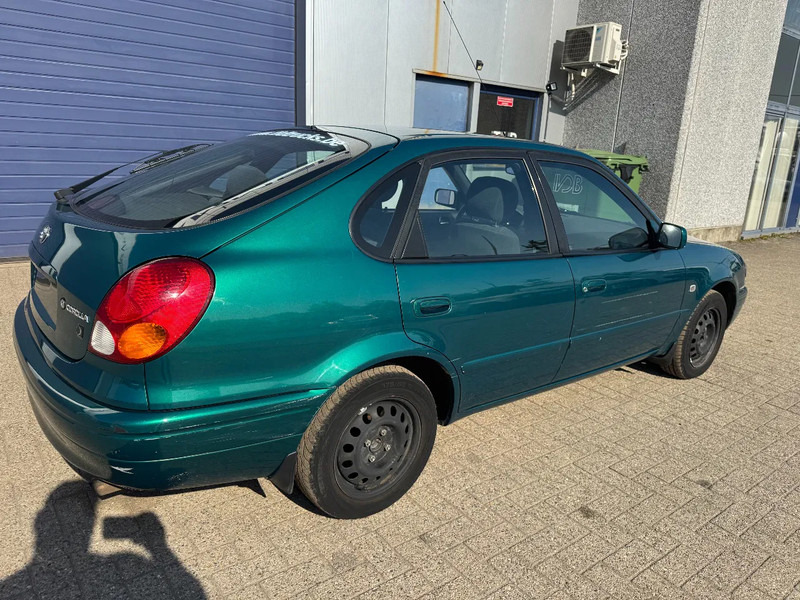 Toyota Corolla **5DOORS-PETROL-BELGIAN CAR-1A** - Sedan: billede 4 Toyota Corolla **5DOORS-PETROL-BELGIAN CAR-1A** - Sedan: billede 4