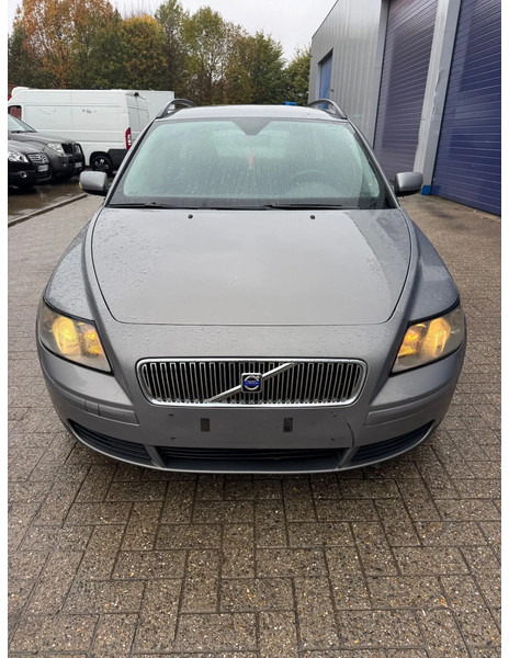 Volvo V50 **AIRCO-BELGIAN CAR** - Bil: billede 2 Volvo V50 **AIRCO-BELGIAN CAR** - Bil: billede 2