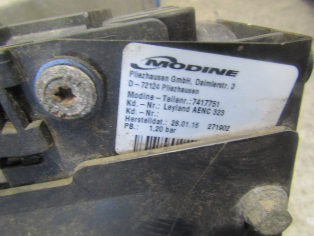 DAF LF 220 RADIATOR P/NO AENC323 - Køler for Lastbil: billede 3 DAF LF 220 RADIATOR P/NO AENC323 - Køler for Lastbil: billede 3