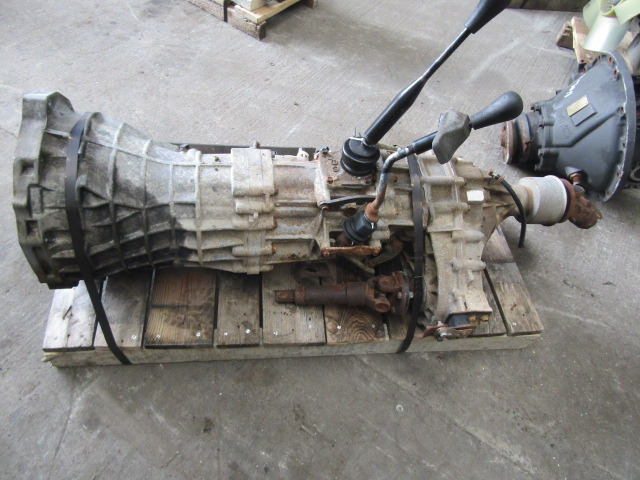 NISSAN D22 2.5 DIESEL 4X4 5 SPEED GEARBOX - Gearkasse for Lastbil: billede 2 NISSAN D22 2.5 DIESEL 4X4 5 SPEED GEARBOX - Gearkasse for Lastbil: billede 2