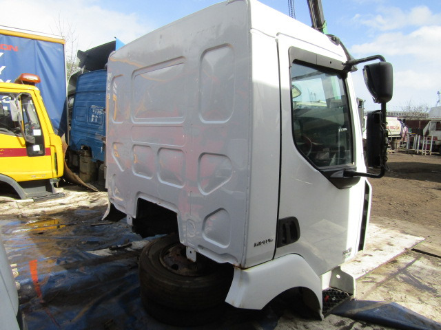 RENAULT MIDLUM DXI 7.5T CAB (2013) - Førerhus for Lastbil: billede 4 RENAULT MIDLUM DXI 7.5T CAB (2013) - Førerhus for Lastbil: billede 4