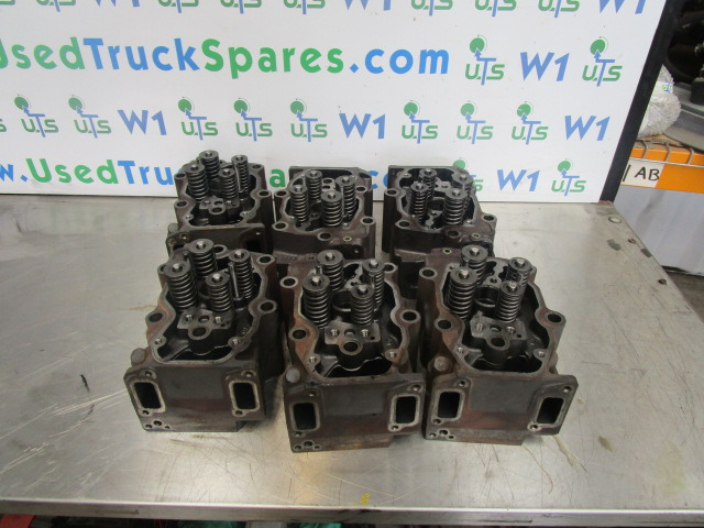 SCANIA 124 420 DC1203 CYLINDER HEAD - Motor og reservedele for Lastbil: billede 2 SCANIA 124 420 DC1203 CYLINDER HEAD - Motor og reservedele for Lastbil: billede 2