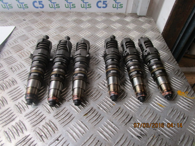 SCANIA 124 420 DC1203 INJECTORS (6) 4076912 - Brændstofsystem for Lastbil: billede 1 SCANIA 124 420 DC1203 INJECTORS (6) 4076912 - Brændstofsystem for Lastbil: billede 1