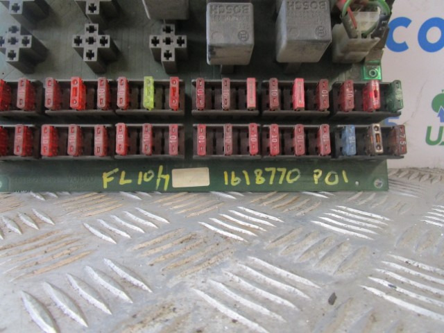 VOLVO FL10/FL7 FUSEBOARD 1618770-P01 - Elektrisk system for Lastbil: billede 2 VOLVO FL10/FL7 FUSEBOARD 1618770-P01 - Elektrisk system for Lastbil: billede 2
