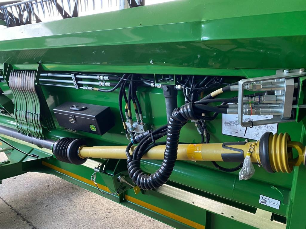 John Deere 740 PREMIUM FLOW - 12,20 M - Skærebord til korn: billede 4 John Deere 740 PREMIUM FLOW - 12,20 M - Skærebord til korn: billede 4