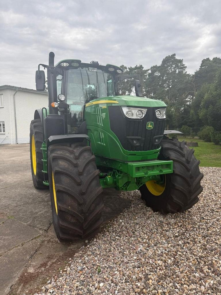 John Deere TRAKTOR 6195M MIT KABINE - Traktor: billede 2 John Deere TRAKTOR 6195M MIT KABINE - Traktor: billede 2