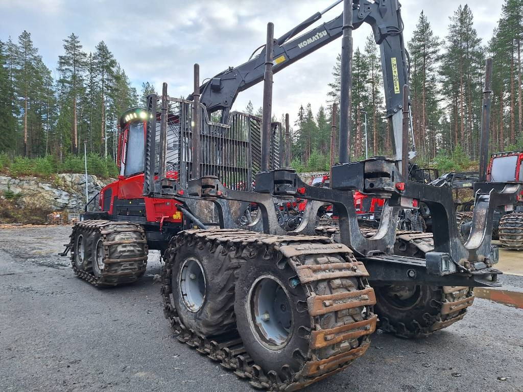 Komatsu 875 - Udkørselsmaskine: billede 2 Komatsu 875 - Udkørselsmaskine: billede 2