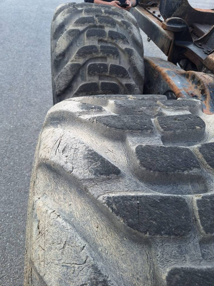 Udkørselsmaskine Komatsu 875: billede 13 Udkørselsmaskine Komatsu 875: billede 13