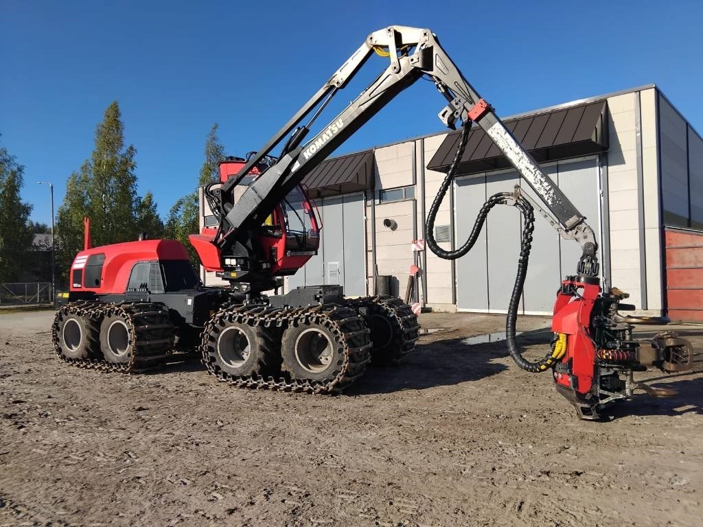 Skovmaskine Komatsu 901XC: billede 16 Skovmaskine Komatsu 901XC: billede 16