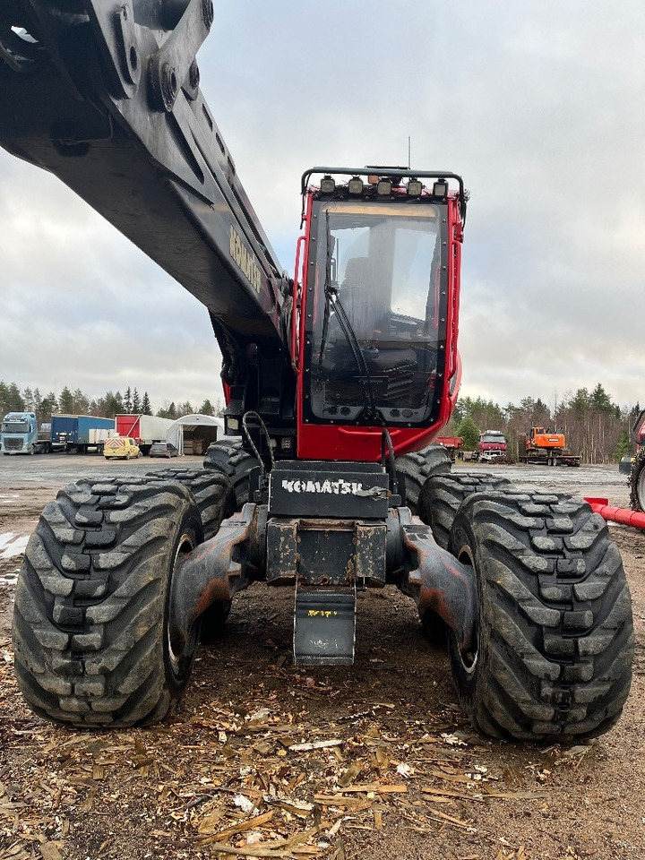 Komatsu 911 - Skovmaskine: billede 4 Komatsu 911 - Skovmaskine: billede 4