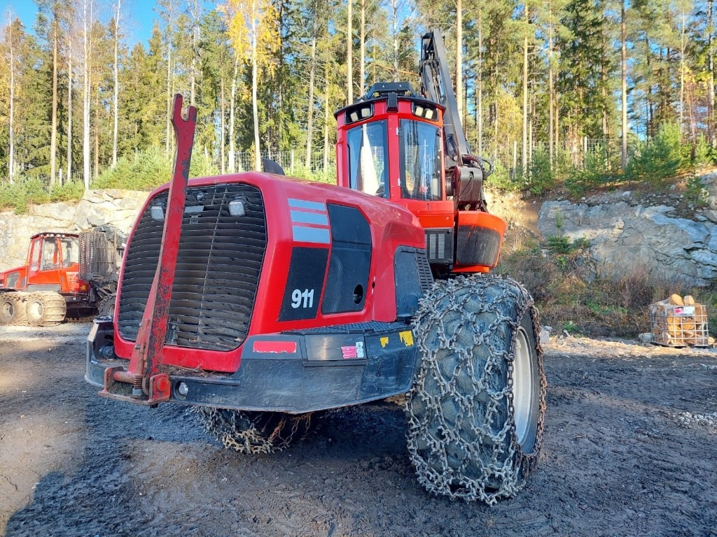 Komatsu 911 - Skovmaskine: billede 4 Komatsu 911 - Skovmaskine: billede 4