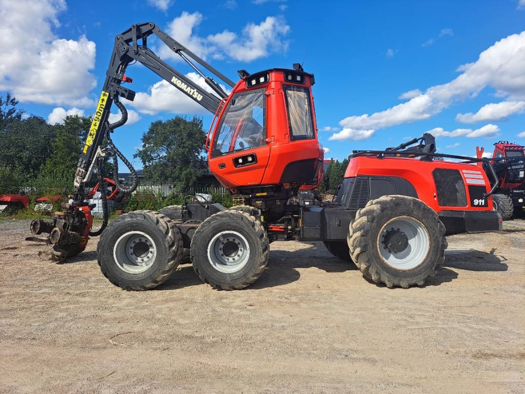 Komatsu 911 - Skovmaskine: billede 1 Komatsu 911 - Skovmaskine: billede 1