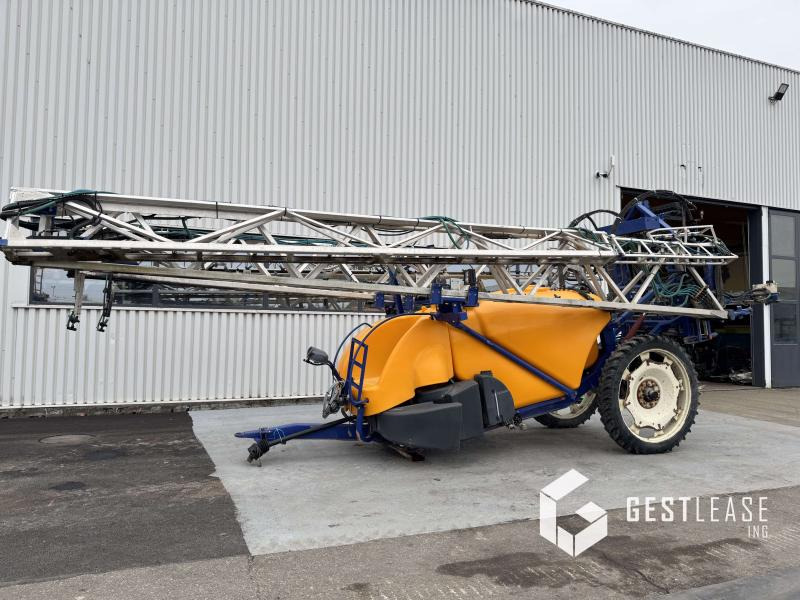 CARUELLE HIRONDELLE - Trailersprøjte: billede 1 CARUELLE HIRONDELLE - Trailersprøjte: billede 1