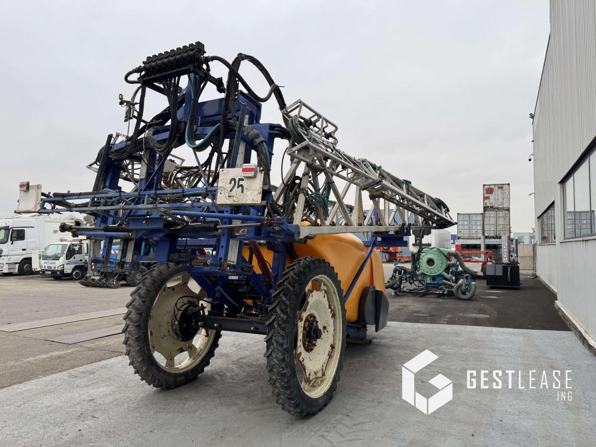 CARUELLE HIRONDELLE - Trailersprøjte: billede 3 CARUELLE HIRONDELLE - Trailersprøjte: billede 3