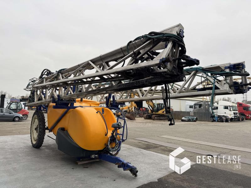 CARUELLE HIRONDELLE - Trailersprøjte: billede 4 CARUELLE HIRONDELLE - Trailersprøjte: billede 4