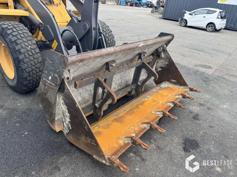 Volvo L30G - Gummihjulslæsser: billede 5 Volvo L30G - Gummihjulslæsser: billede 5