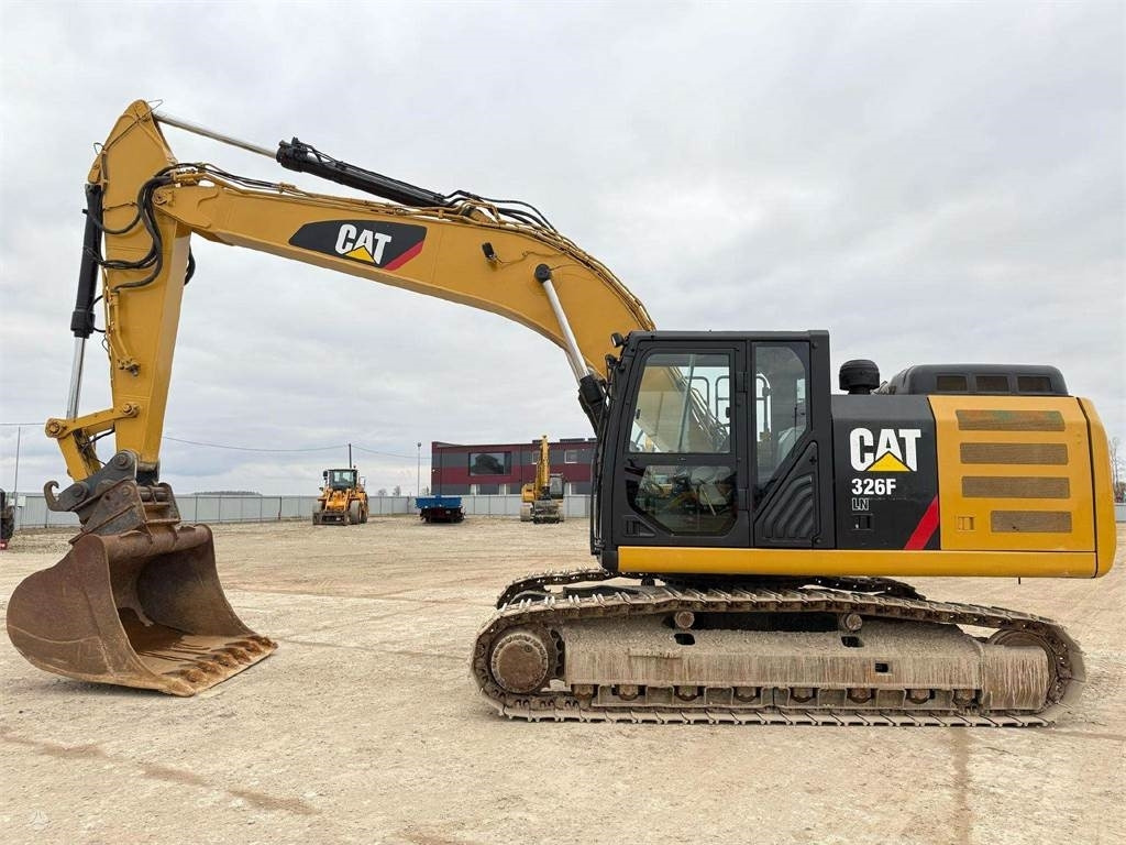 CAT 326 FLN, 2.5 m3  - Bæltegravemaskine: billede 2 CAT 326 FLN, 2.5 m3  - Bæltegravemaskine: billede 2