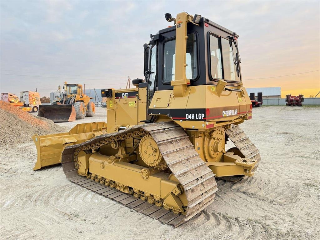 CAT D4H LGP USA MADE - Bulldozer: billede 3 CAT D4H LGP USA MADE - Bulldozer: billede 3
