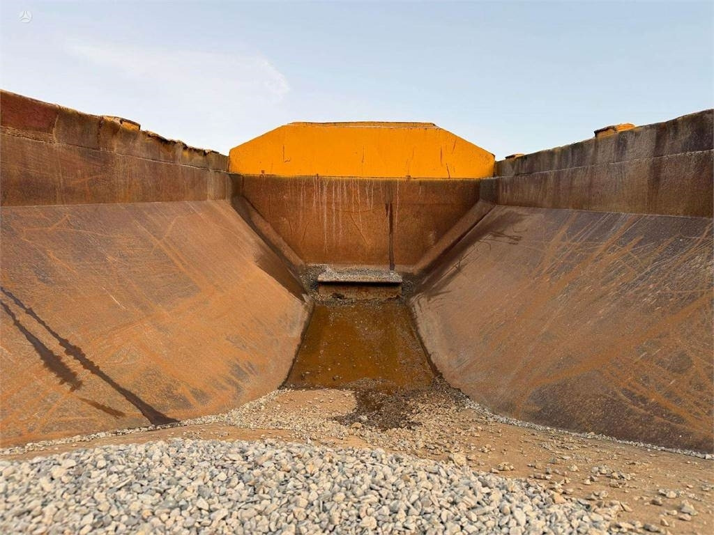 Knækstyret dumper Komatsu HM 400-2: billede 15