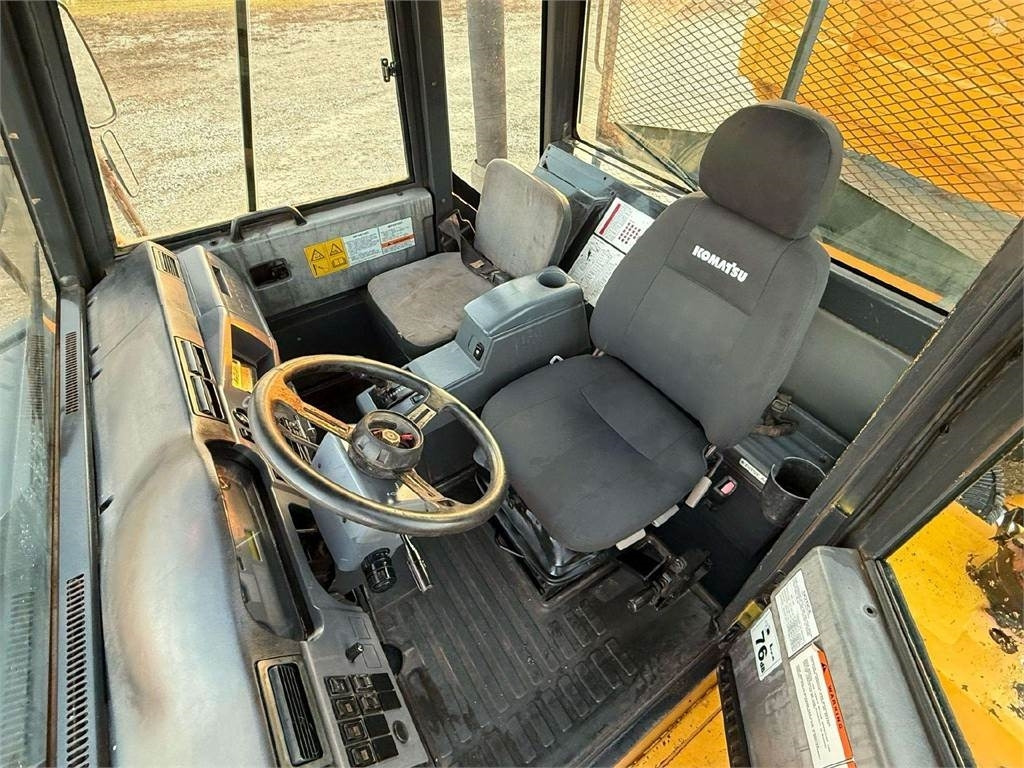 Knækstyret dumper Komatsu HM 400-2: billede 19