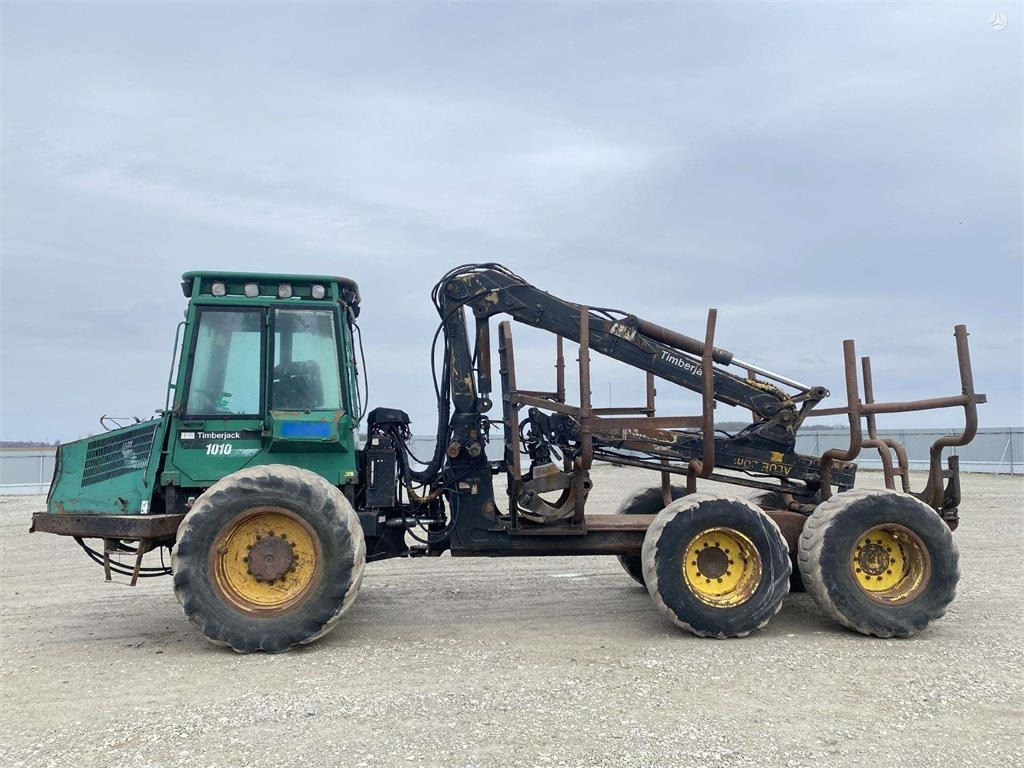 Timberjack 1010 DALIMIS FOR SPARE PARTS - Udkørselsmaskine: billede 3 Timberjack 1010 DALIMIS FOR SPARE PARTS - Udkørselsmaskine: billede 3