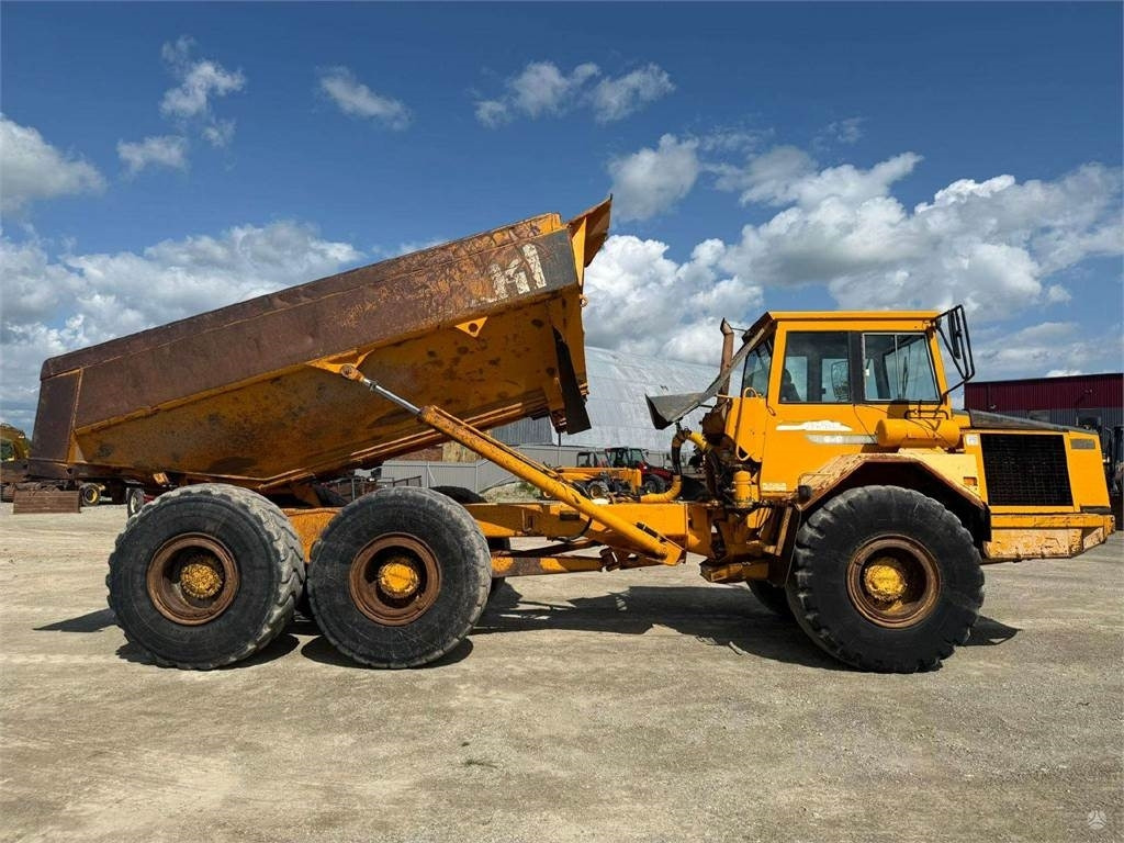 Volvo A25C, Nr. 5 - Knækstyret dumper: billede 3 Volvo A25C, Nr. 5 - Knækstyret dumper: billede 3