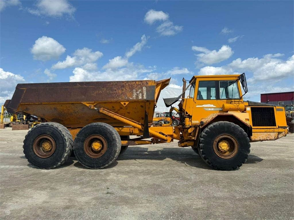 Volvo A25C, Nr. 5 - Knækstyret dumper: billede 4 Volvo A25C, Nr. 5 - Knækstyret dumper: billede 4