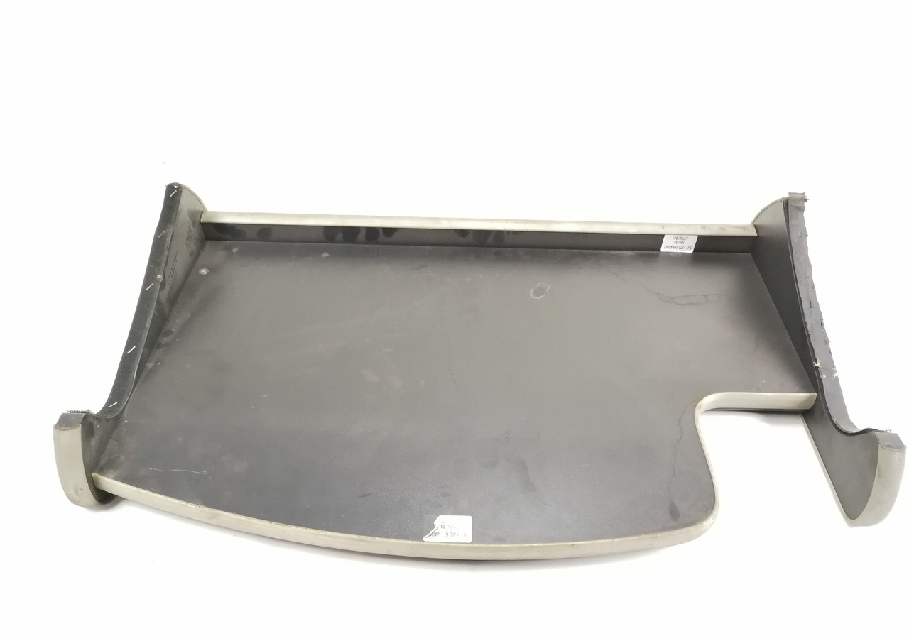 MAN Armatuurlaua pealne lisalaud - Universaldel for Lastbil: billede 4 MAN Armatuurlaua pealne lisalaud - Universaldel for Lastbil: billede 4