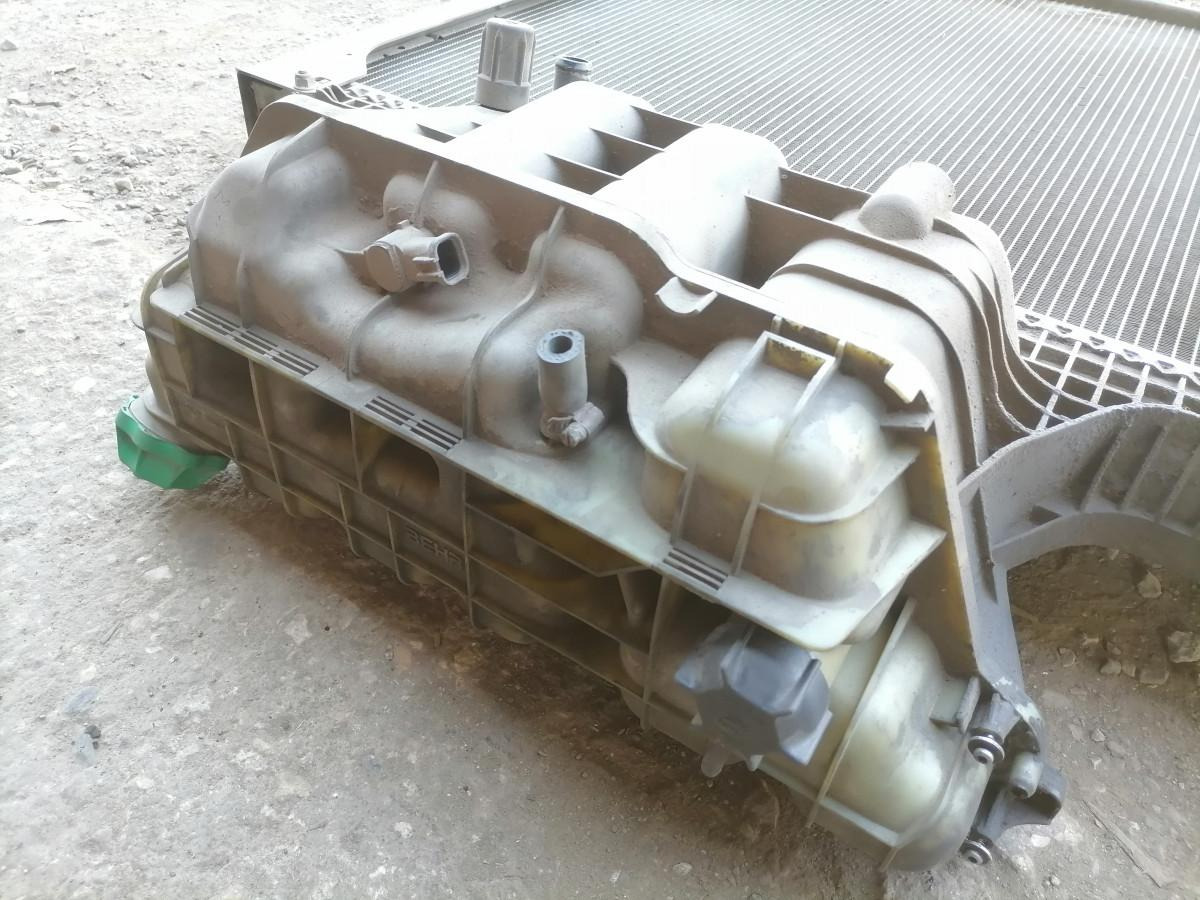 MAN Cooling radiator 81061016472 - Køler for Lastbil: billede 4 MAN Cooling radiator 81061016472 - Køler for Lastbil: billede 4