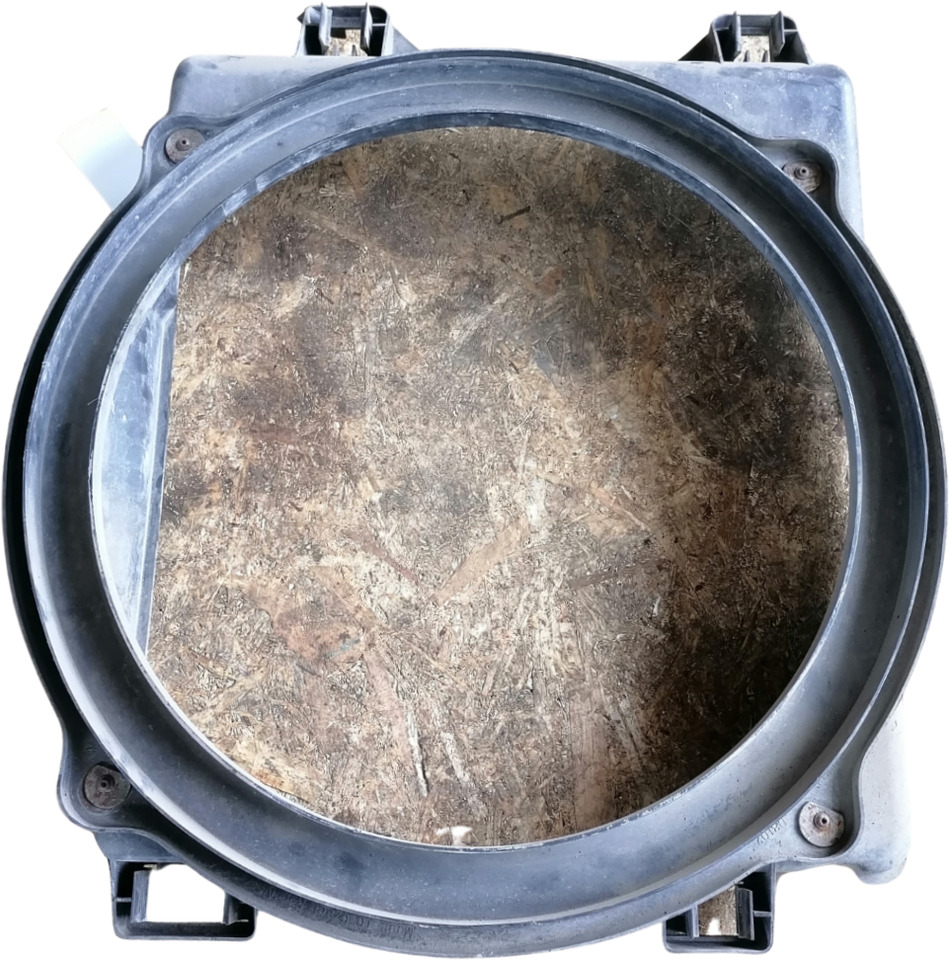 MAN Fan shroud 81066200173 - Køler for Lastbil: billede 1 MAN Fan shroud 81066200173 - Køler for Lastbil: billede 1