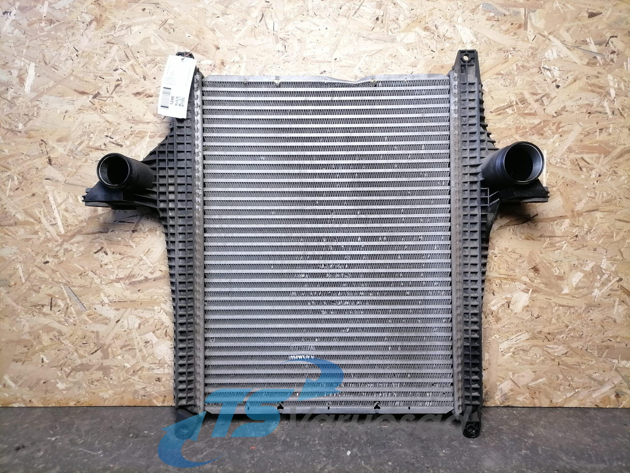MAN Intercooler radiator 81061006556 - Ladeluftkøler for Lastbil: billede 1 MAN Intercooler radiator 81061006556 - Ladeluftkøler for Lastbil: billede 1