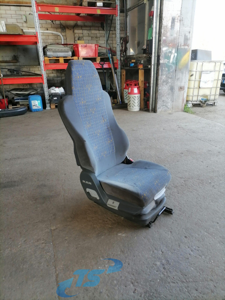 MAN Passenger seat 81623016942 - Sæde for Lastbil: billede 1 MAN Passenger seat 81623016942 - Sæde for Lastbil: billede 1