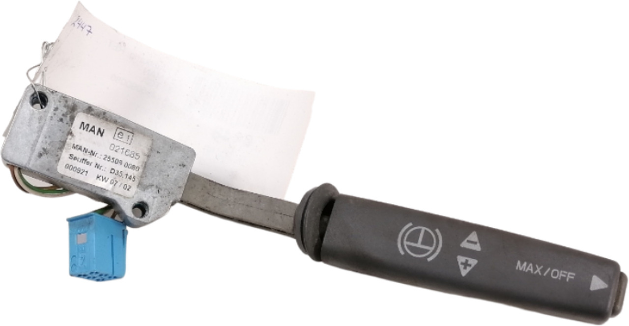 MAN Switch 255090080 - Elektrisk system for Lastbil: billede 1 MAN Switch 255090080 - Elektrisk system for Lastbil: billede 1
