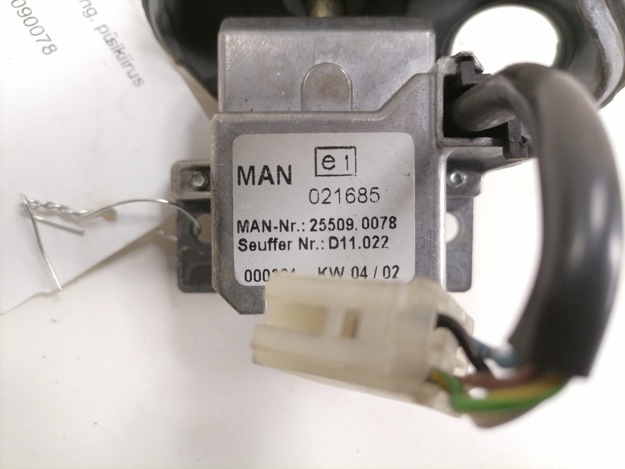 MAN Switch, cruise control 255090078 - Elektrisk system for Lastbil: billede 3 MAN Switch, cruise control 255090078 - Elektrisk system for Lastbil: billede 3