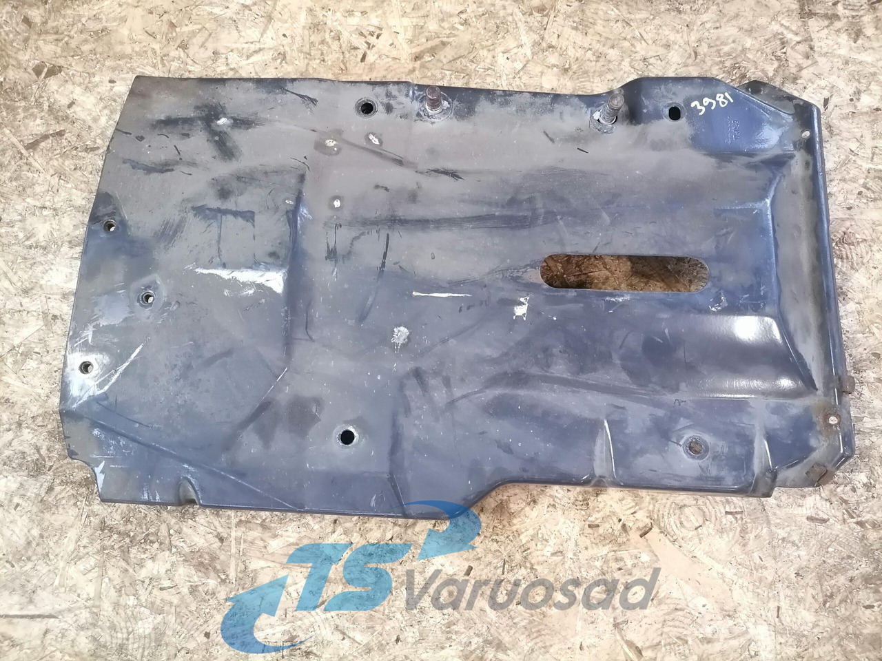 Scania Air filter housing carrier 1741549 - Luftindtagssystem for Lastbil: billede 2 Scania Air filter housing carrier 1741549 - Luftindtagssystem for Lastbil: billede 2