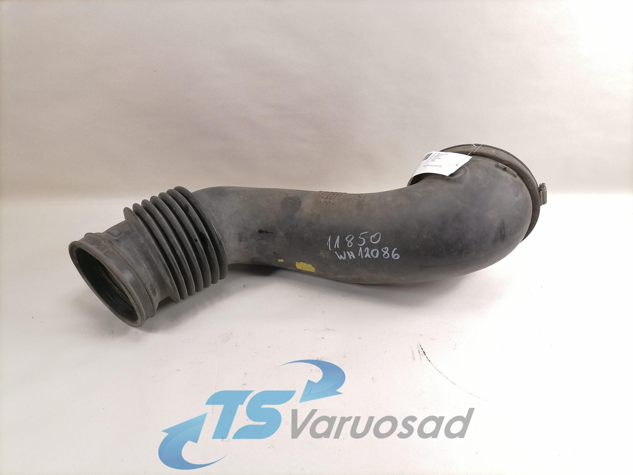 Scania Air intake 1472584 - Luftindtagssystem for Lastbil: billede 1 Scania Air intake 1472584 - Luftindtagssystem for Lastbil: billede 1