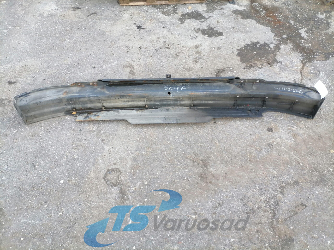 Scania Bumper 1422843 - Kofanger for Lastbil: billede 2 Scania Bumper 1422843 - Kofanger for Lastbil: billede 2