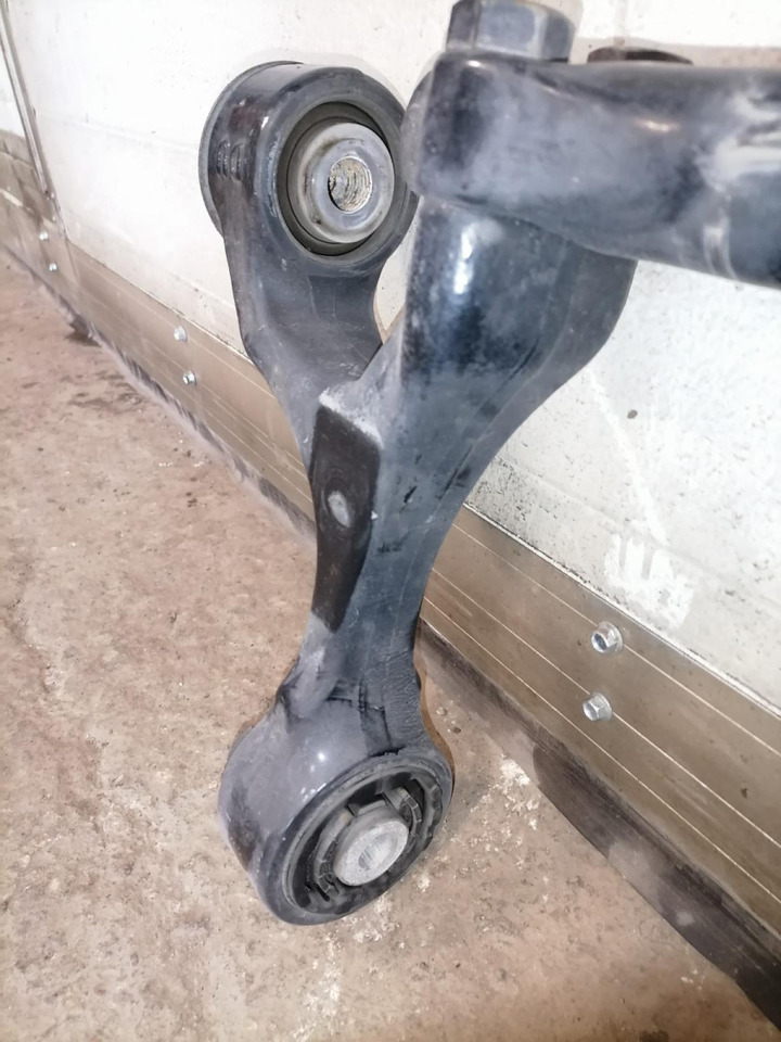 Scania Cab anti-roll bar 2720975 - Førerhusaffjedring for Lastbil: billede 2 Scania Cab anti-roll bar 2720975 - Førerhusaffjedring for Lastbil: billede 2