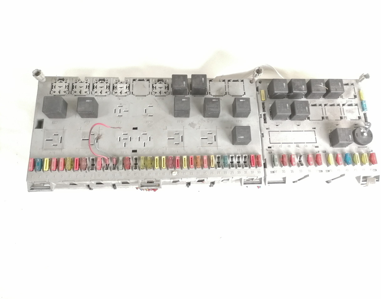 Scania Central electric unit 1398062 - Sikring for Lastbil: billede 2 Scania Central electric unit 1398062 - Sikring for Lastbil: billede 2