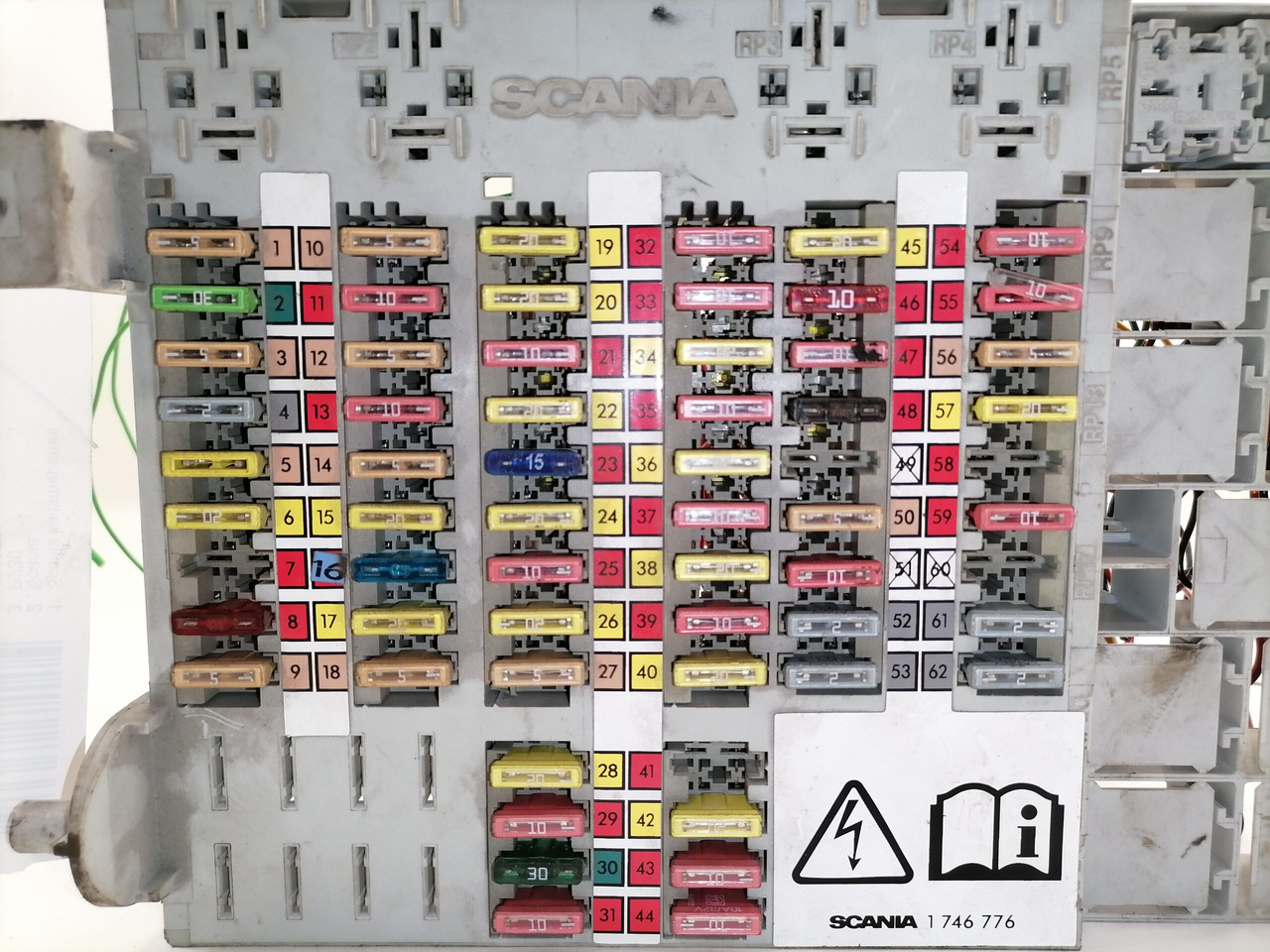 Scania Central electric unit 1746773 - Sikring for Lastbil: billede 2 Scania Central electric unit 1746773 - Sikring for Lastbil: billede 2