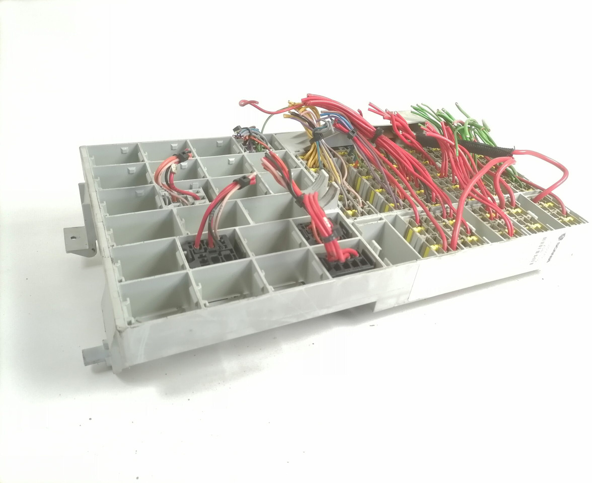 Scania Central electric unit 2022770 - Sikring for Lastbil: billede 3 Scania Central electric unit 2022770 - Sikring for Lastbil: billede 3