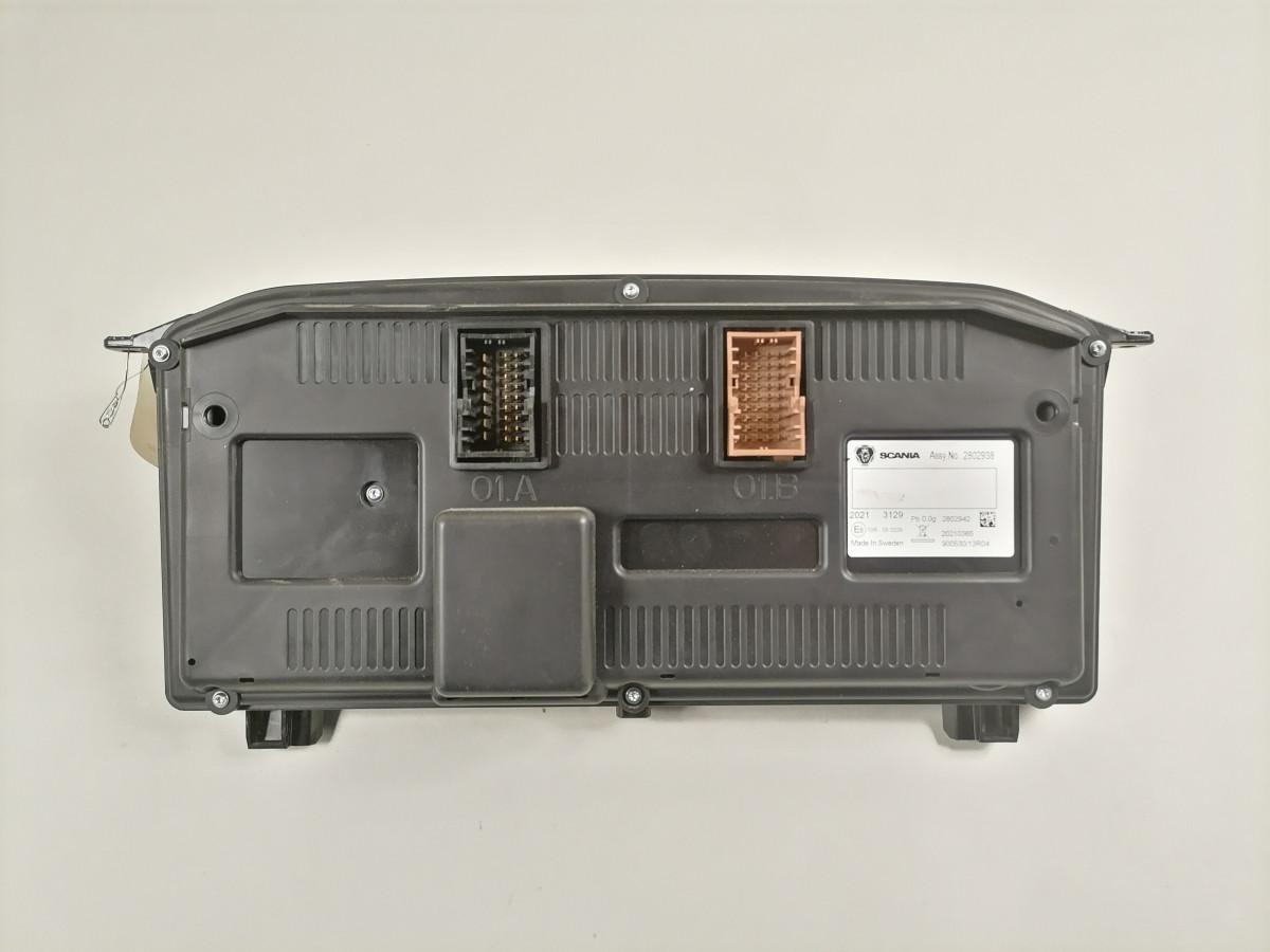 Scania Dashboard 3165898 - Instrumentbræt for Lastbil: billede 2 Scania Dashboard 3165898 - Instrumentbræt for Lastbil: billede 2