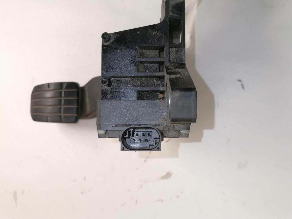 Scania Gaasipedaal 2055138 - Brændstofsystem for Lastbil: billede 4 Scania Gaasipedaal 2055138 - Brændstofsystem for Lastbil: billede 4